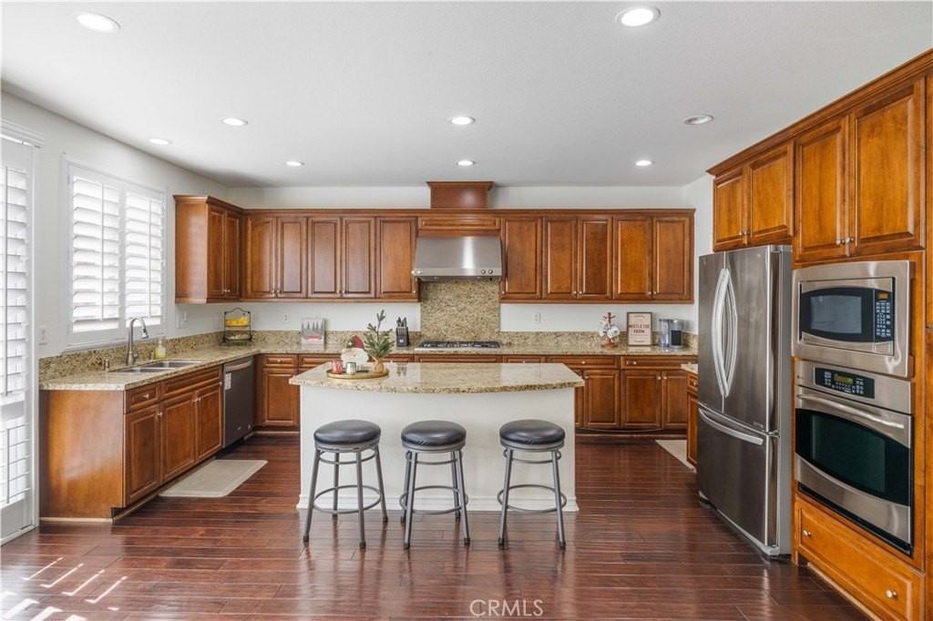 236 W Weeping Willow Ave - Photo 2 of 35