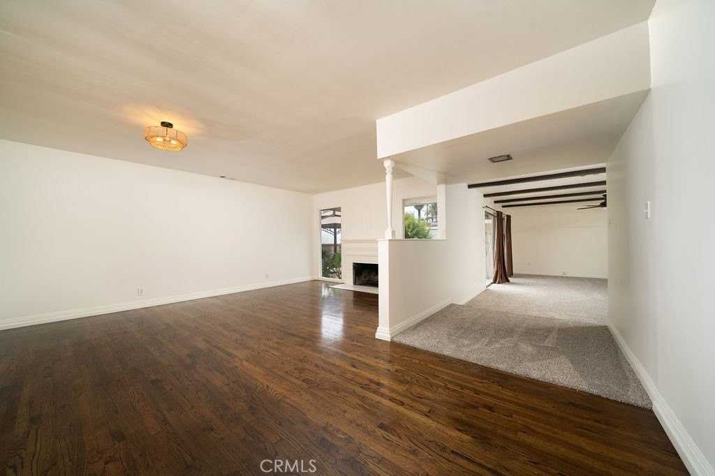 2542 Vuelta Grande Ave - Photo 7 of 37