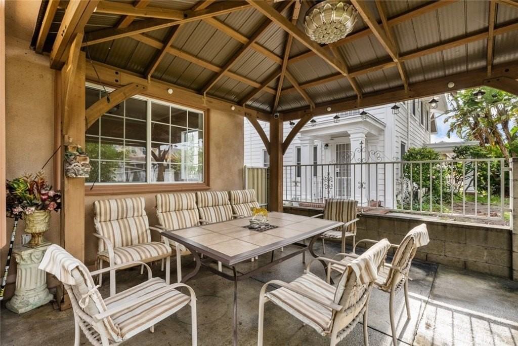 5322 Lemon Grove Ave - Photo 7 of 38