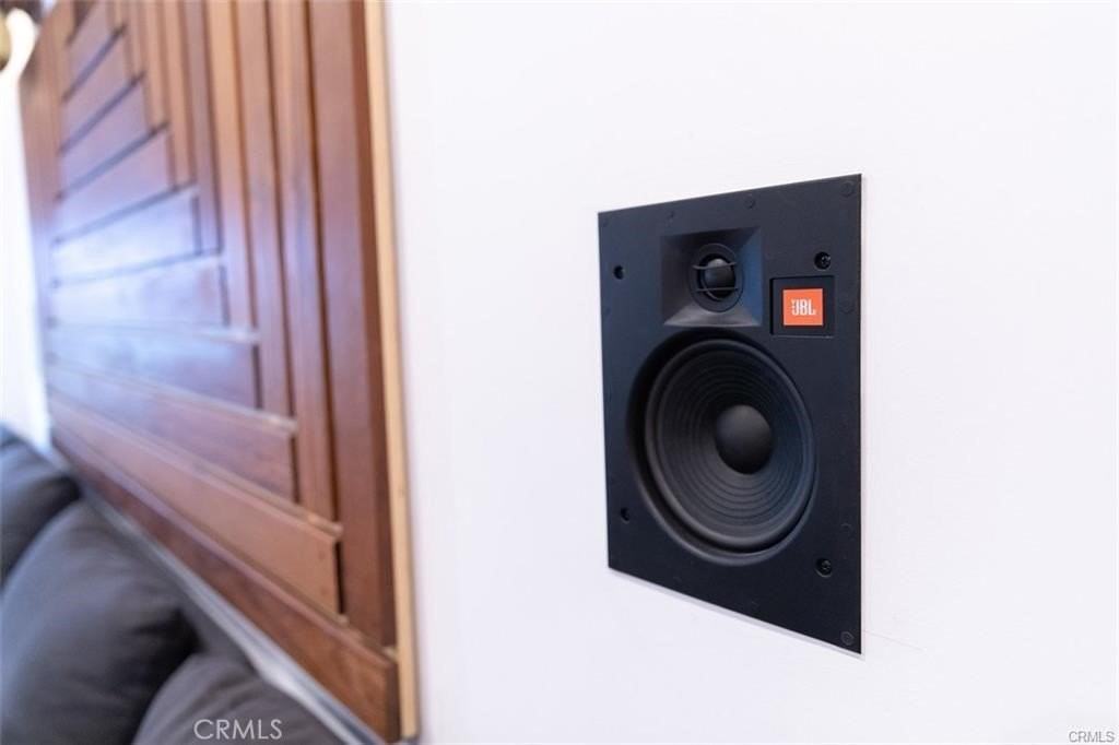 1834 9th St - Photo 7 of 15