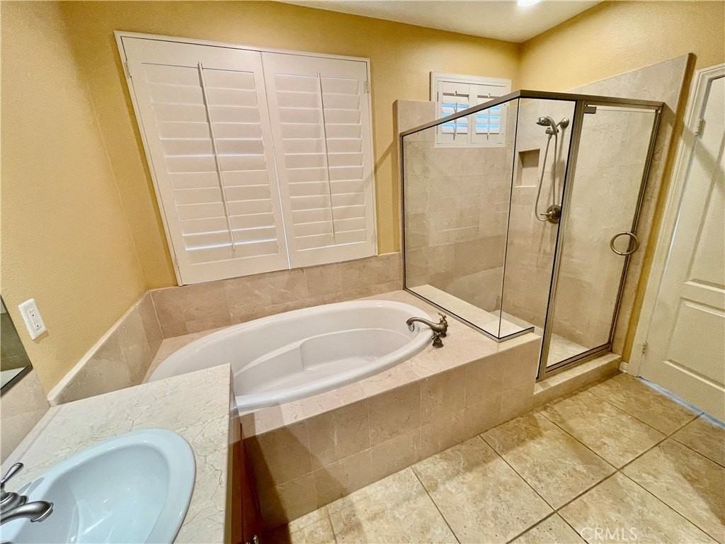 20751 Lugano Way - Photo 5 of 36