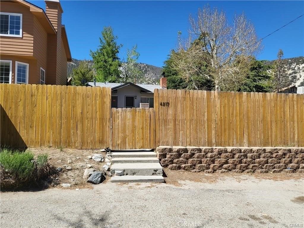 4217 Maple Trl - Photo 3 of 12