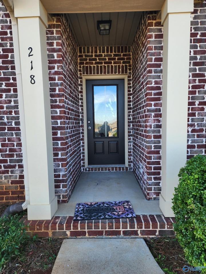 218 Dinner Tree Sq - Photo 4 of 27