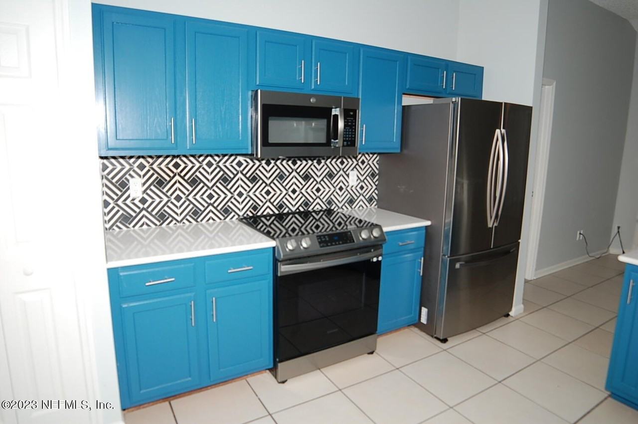 2998 Brittany Bluff Dr - Photo 6 of 18