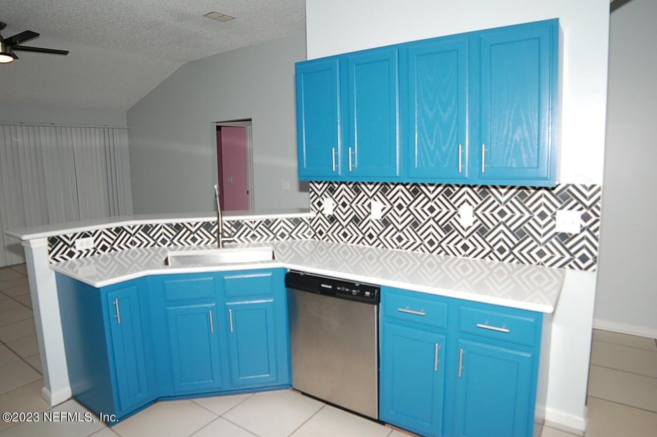 2998 Brittany Bluff Dr - Photo 7 of 18