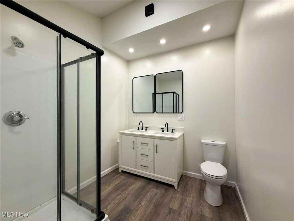 11370 Parkside Ave Ne - Photo 3 of 26