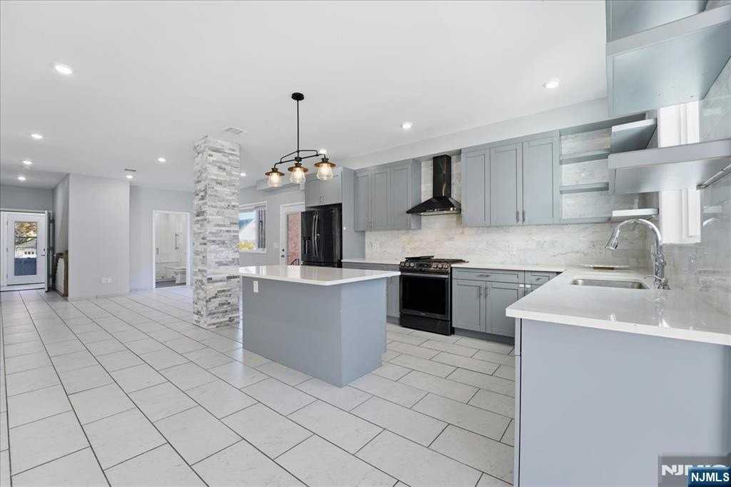 85 Beckwith Pl - Photo 6 of 20