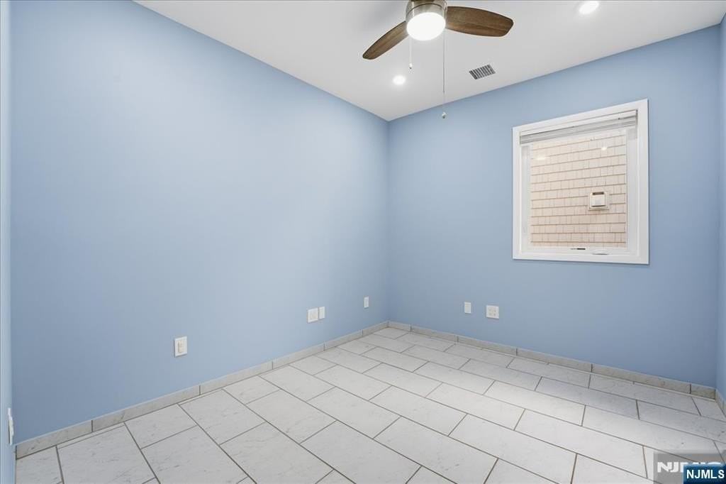 85 Beckwith Pl - Photo 7 of 20