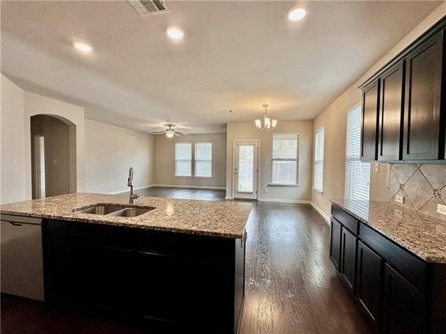 16945 River Park Dr - Photo 5 of 21