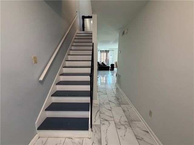 2124 Richland Ave #C - Photo 2 of 14