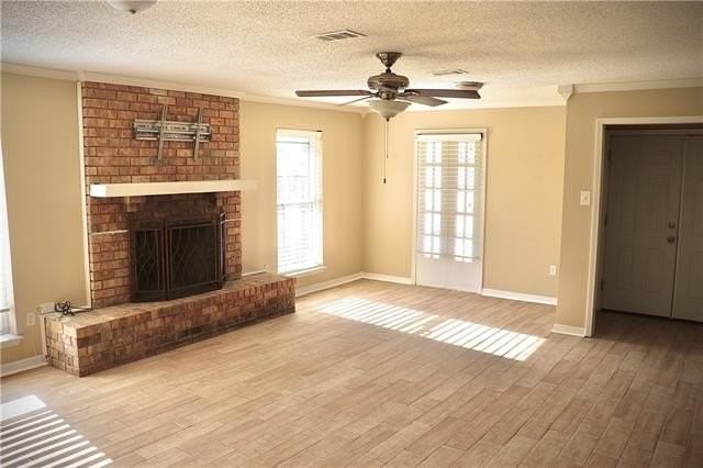 3521 Charles Dr - Photo 2 of 21