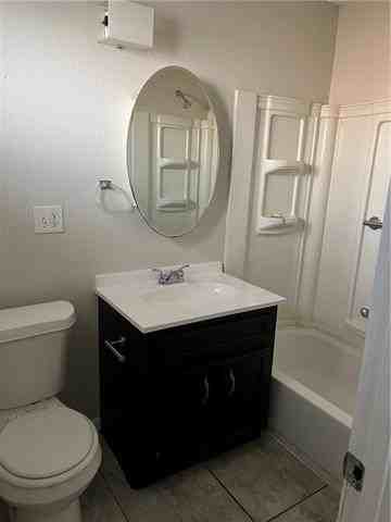 7840 Shubert St - Photo 6 of 8