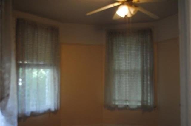 1825 Bordeaux St - Photo 4 of 16