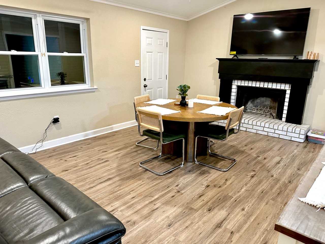 Rene Dr - Photo 3 of 38