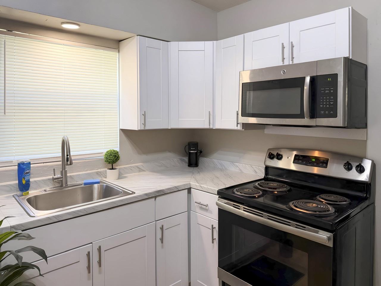 19th St - Photo 2 of 9