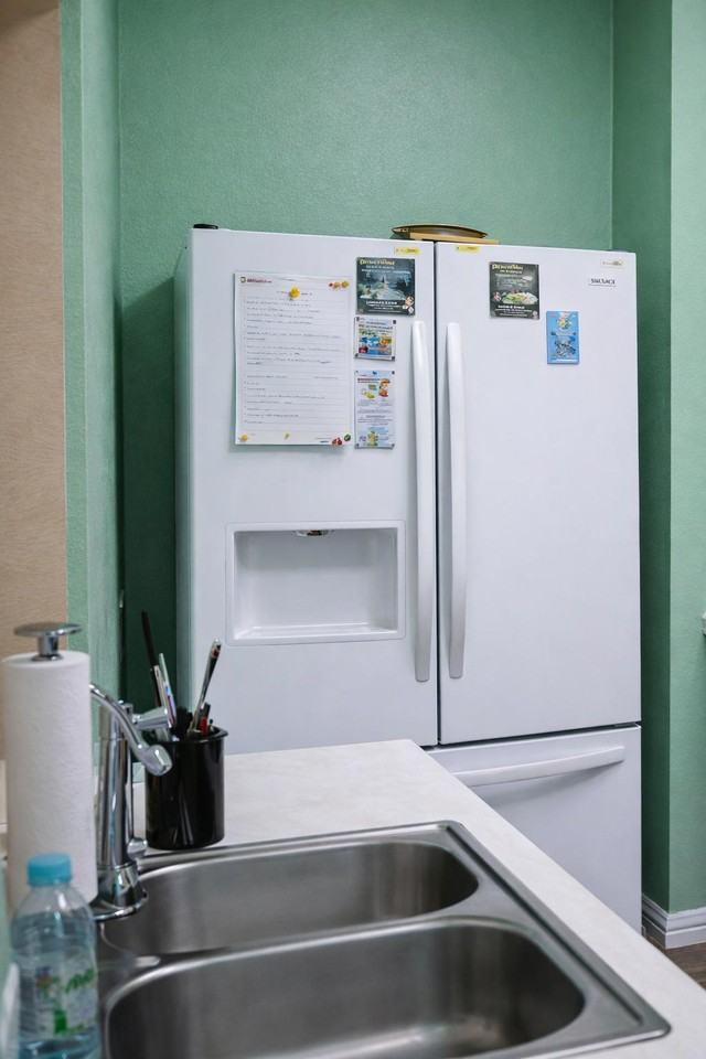 Ashland Ct - Photo 3 of 6