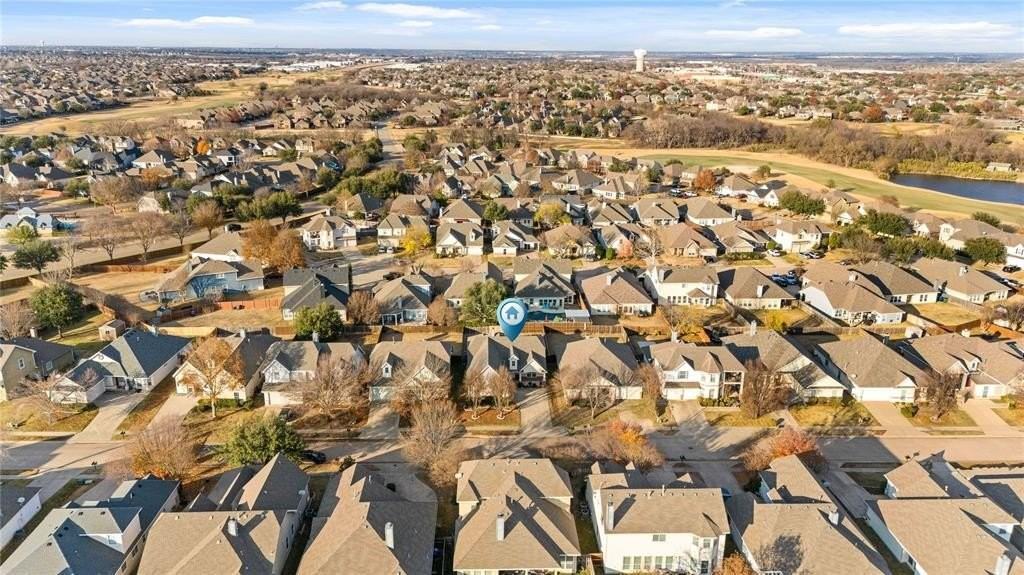 9600 Saw Dust Dr - Photo 3 of 32