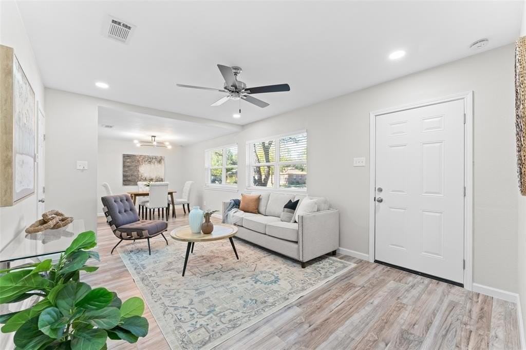 10204 San Juan Ave - Photo 4 of 23