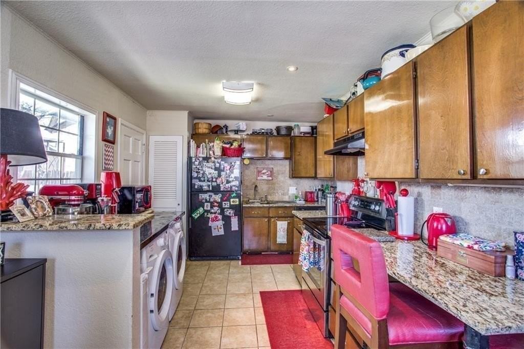 3213 Forest Park Blvd - Photo 7 of 11