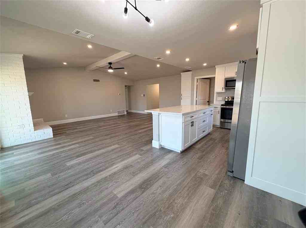 7129 Southridge Trl - Photo 5 of 14