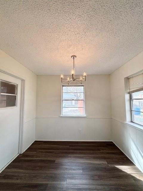 1618 Oakridge Dr - Photo 7 of 24