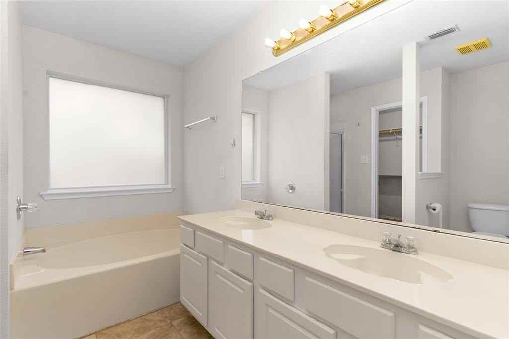 324 Kingfisher Ln - Photo 7 of 12