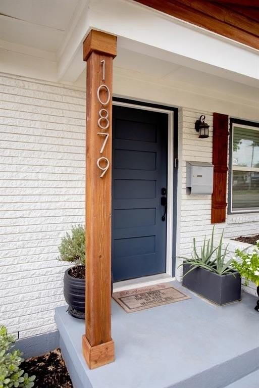 10879 Cassandra Way - Photo 4 of 36