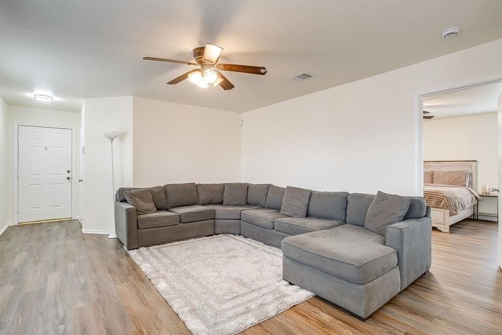 6612 Meadow Way Ln - Photo 6 of 37