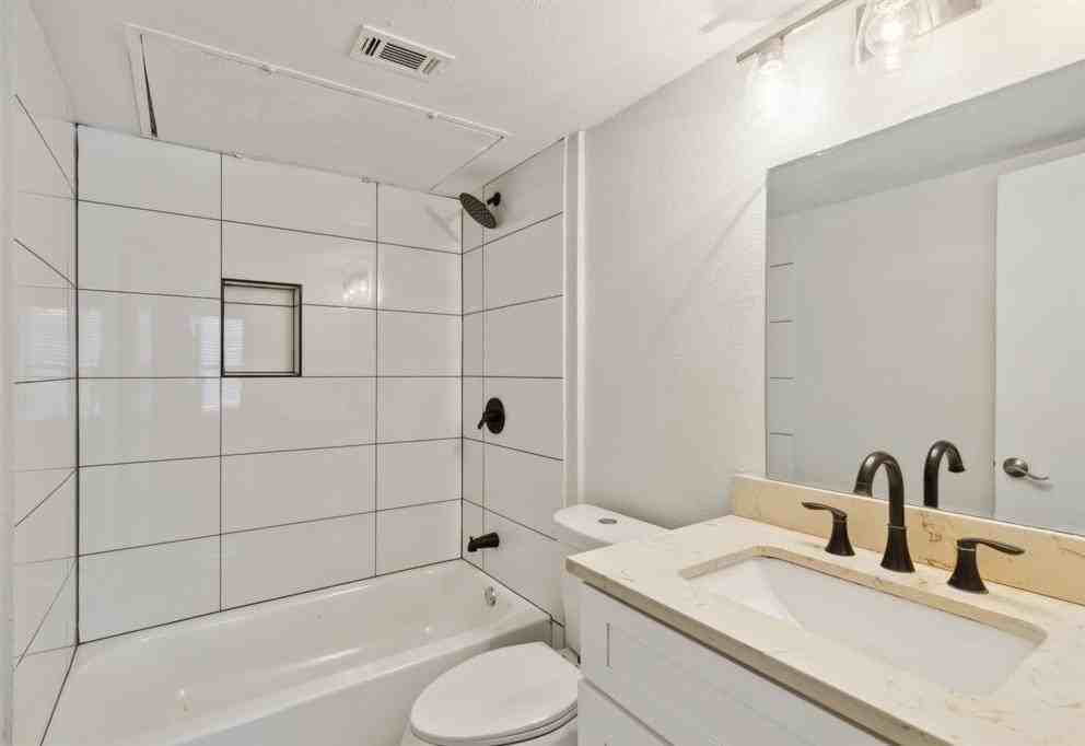 7030 Fair Oaks Ave #110 - Photo 6 of 16