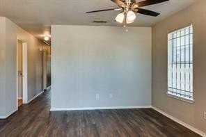 1416 E Mulkey St - Photo 2 of 23