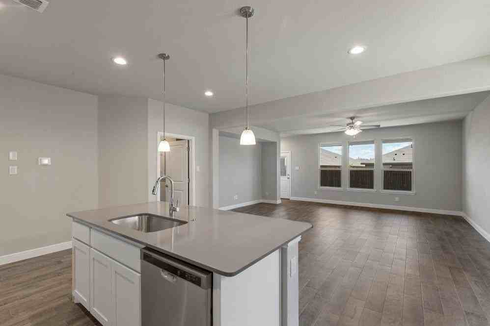 130 Lunayena Rd - Photo 7 of 39