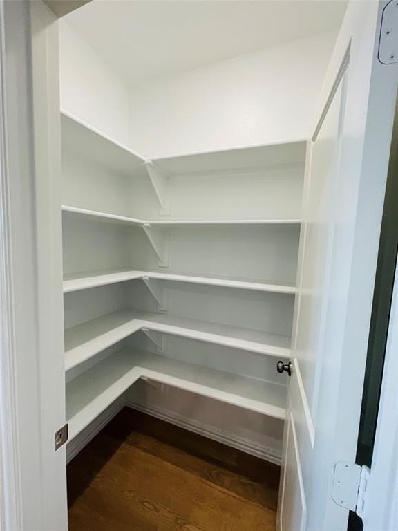 1025 Stockton Dr - Photo 6 of 17