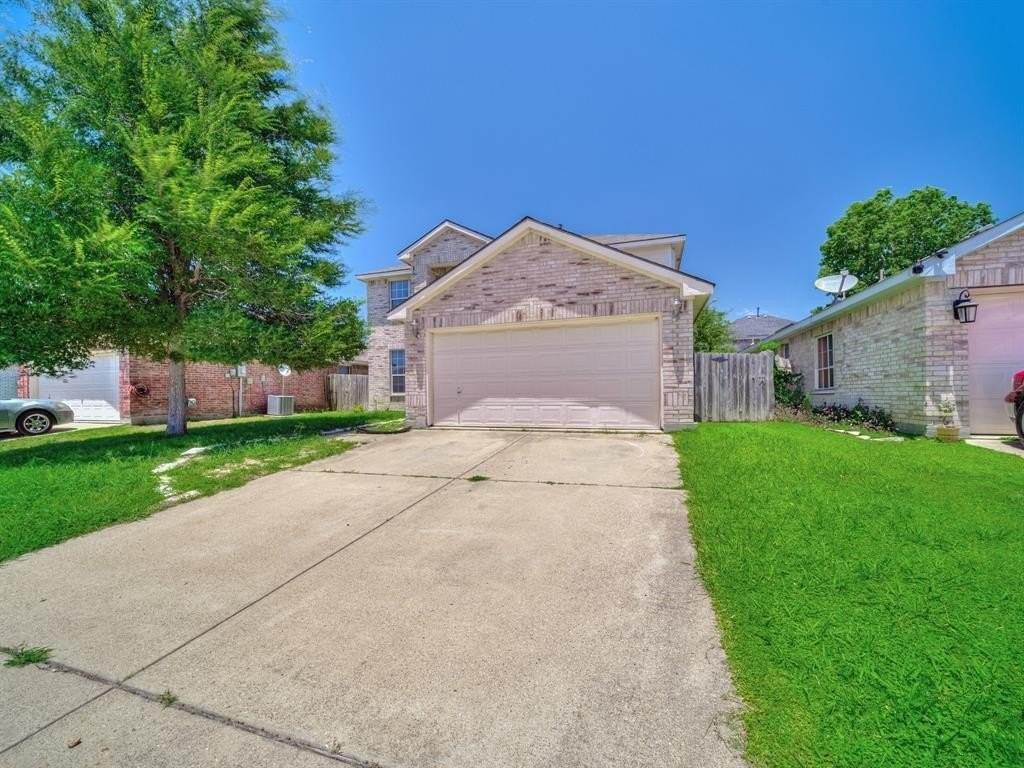 905 Hems Ln - Photo 3 of 36