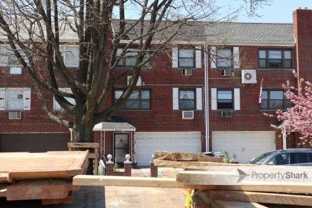 2522 Parsons Blvd - Photo 1 of 1