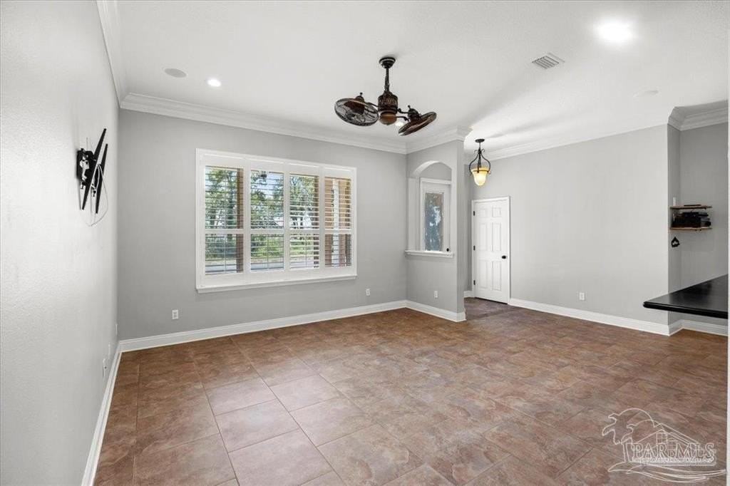 2208 W Mcleod St - Photo 5 of 12