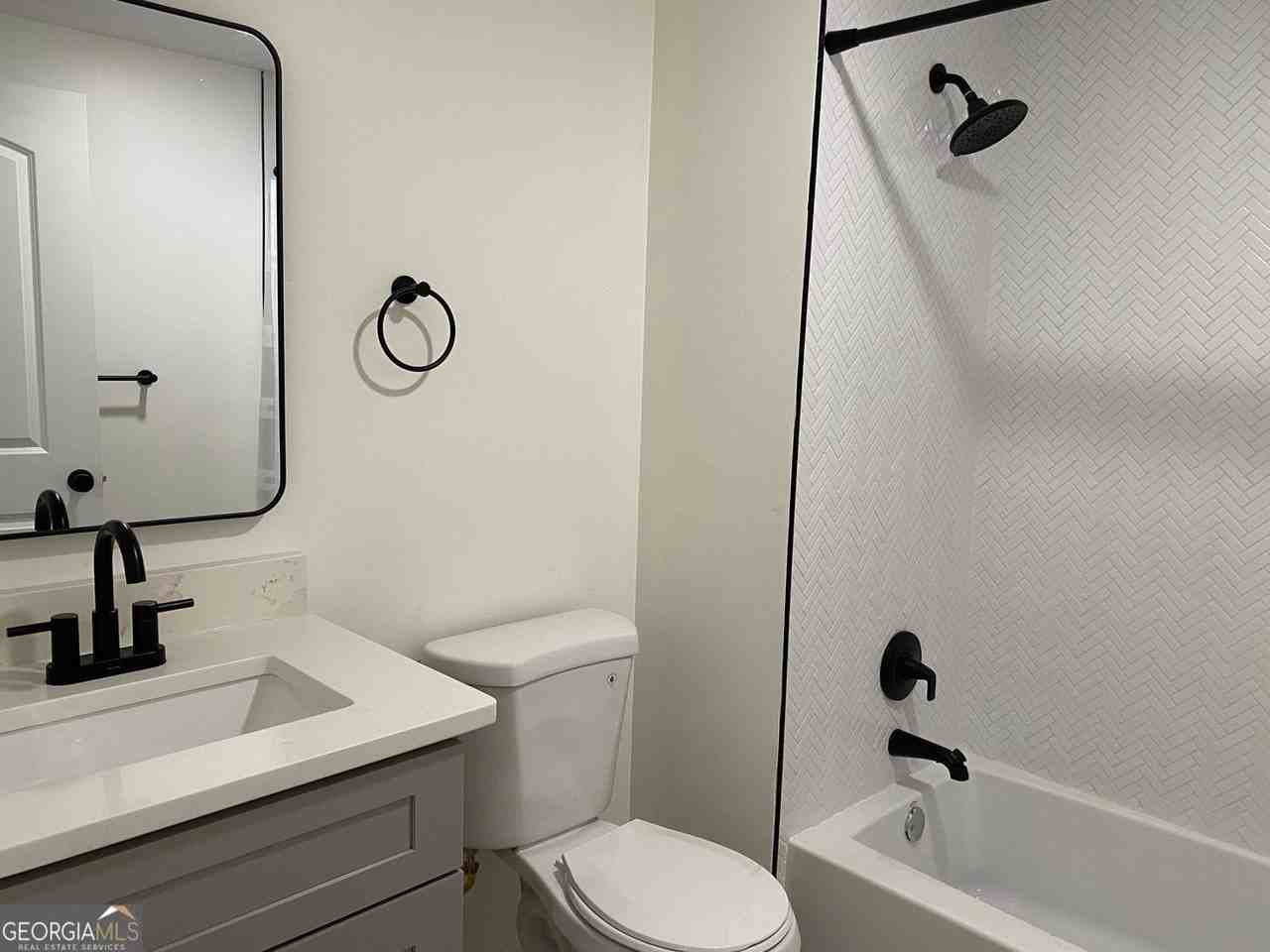 3426 Harrison Rd - Photo 4 of 15