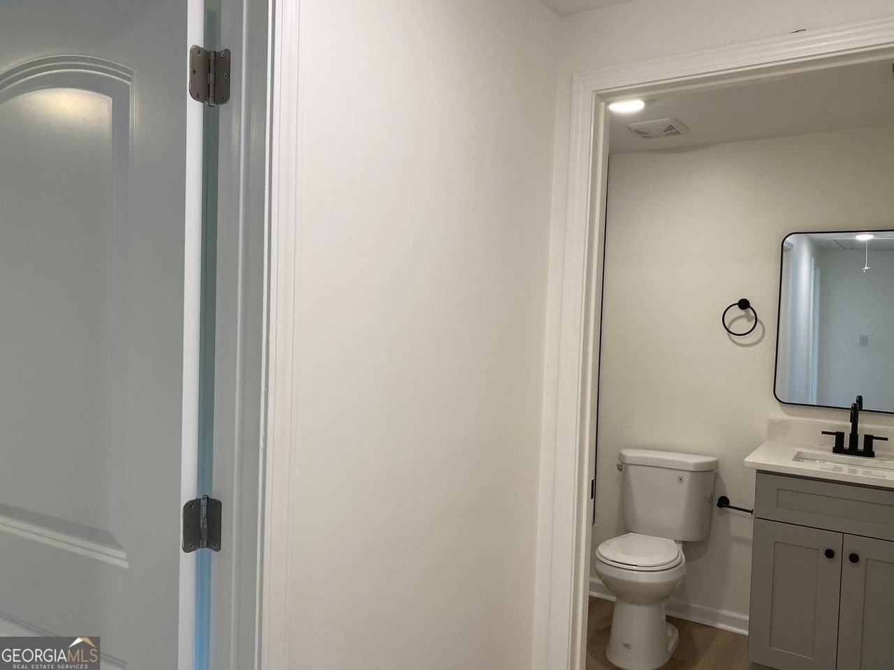 3426 Harrison Rd - Photo 5 of 15