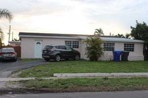 featured image of 700 N 70th Ave #700