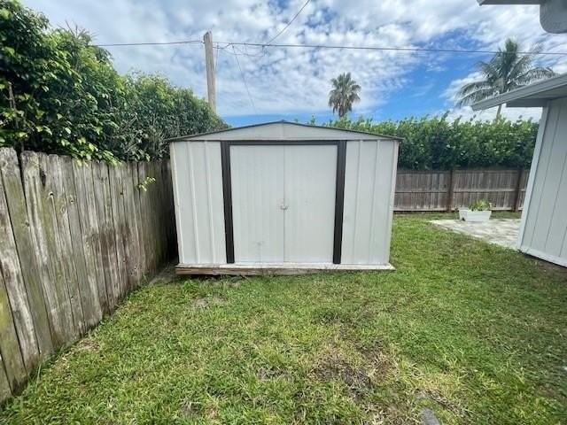 1793 Se Lafayette St - Photo 5 of 18