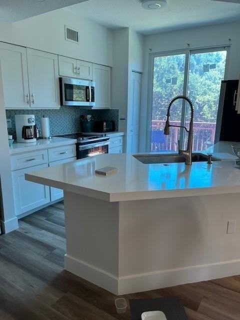 2034 Alta Meadows Ln #1309 - Photo 4 of 20