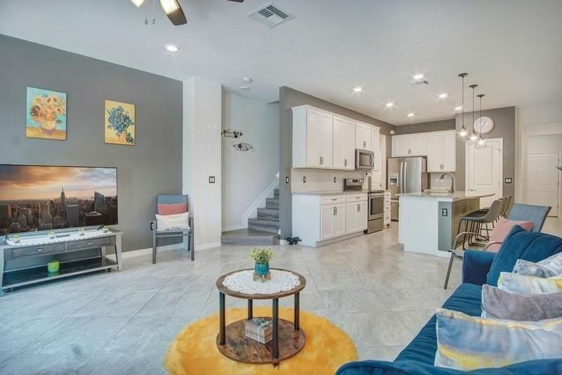 2374 Post St - Photo 7 of 28