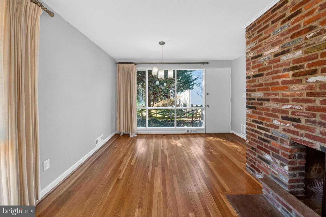 6020 Cheshire Dr - Photo 5 of 20