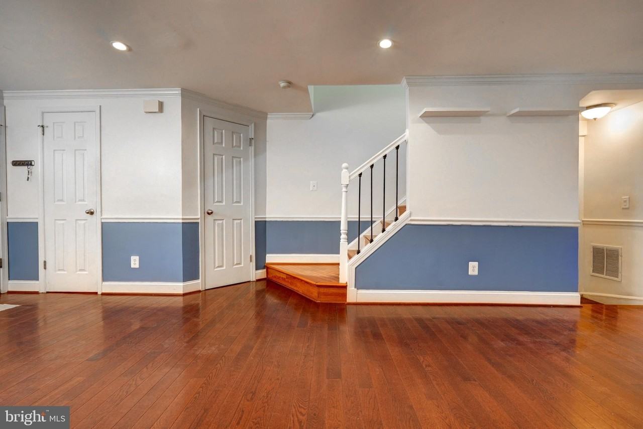 20212 Ravensdale Ct - Photo 4 of 38