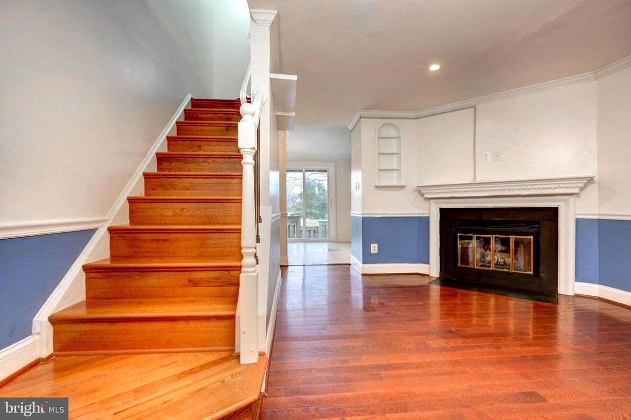 20212 Ravensdale Ct - Photo 7 of 38