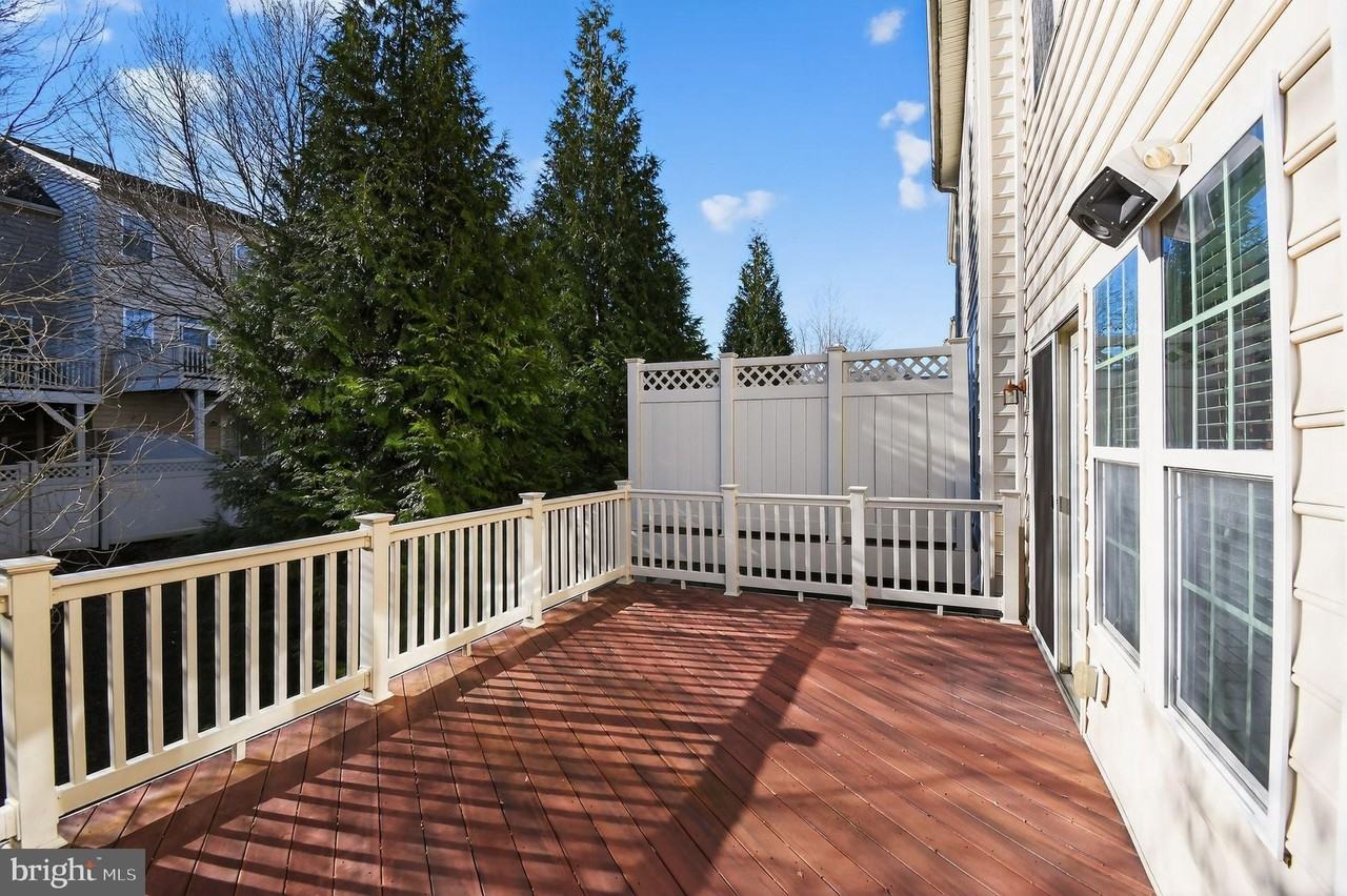 2102 Congresbury Pl - Photo 4 of 34