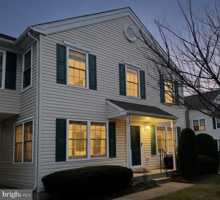 featured image of 3005 Creekside Ct Unit 43 #43