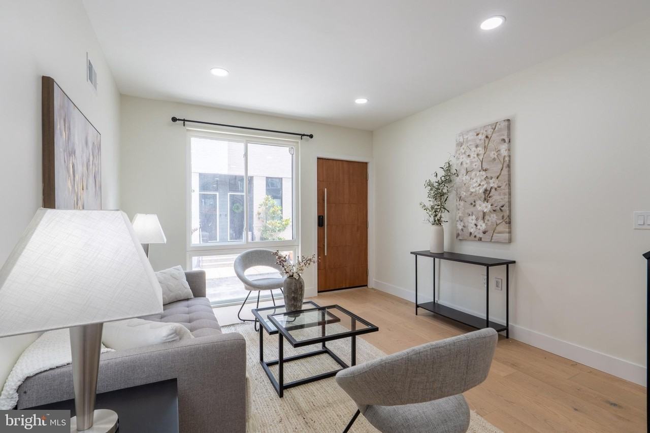 622 Mcclellan St - Photo 6 of 50