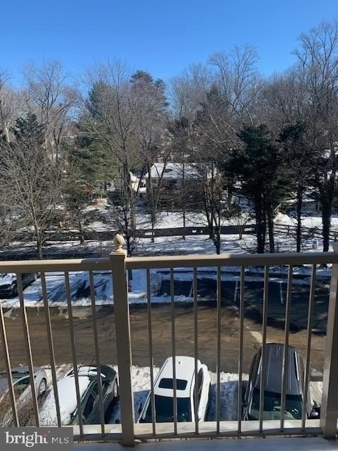 4120 Vanderbilt Ct Apt 301 #301 - Photo 7 of 47