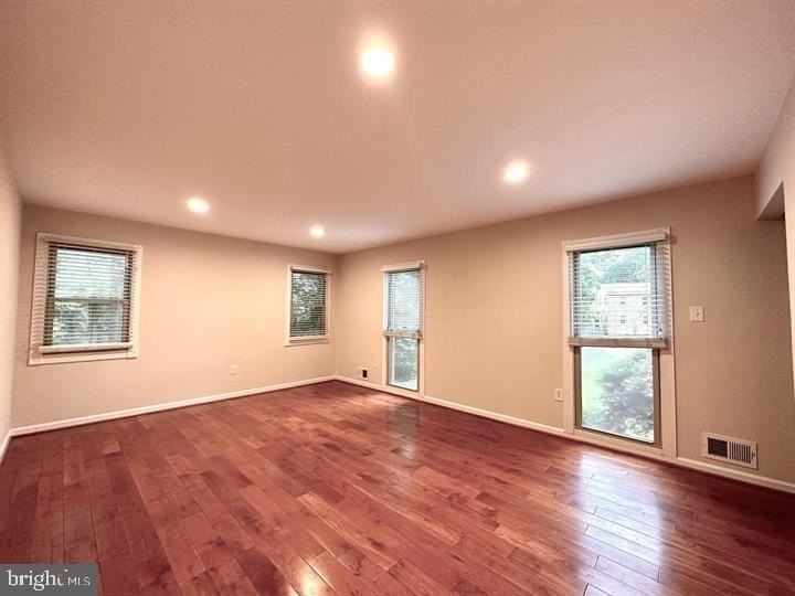 3126 Flintlock Rd - Photo 6 of 25