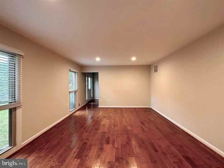 3126 Flintlock Rd - Photo 7 of 25